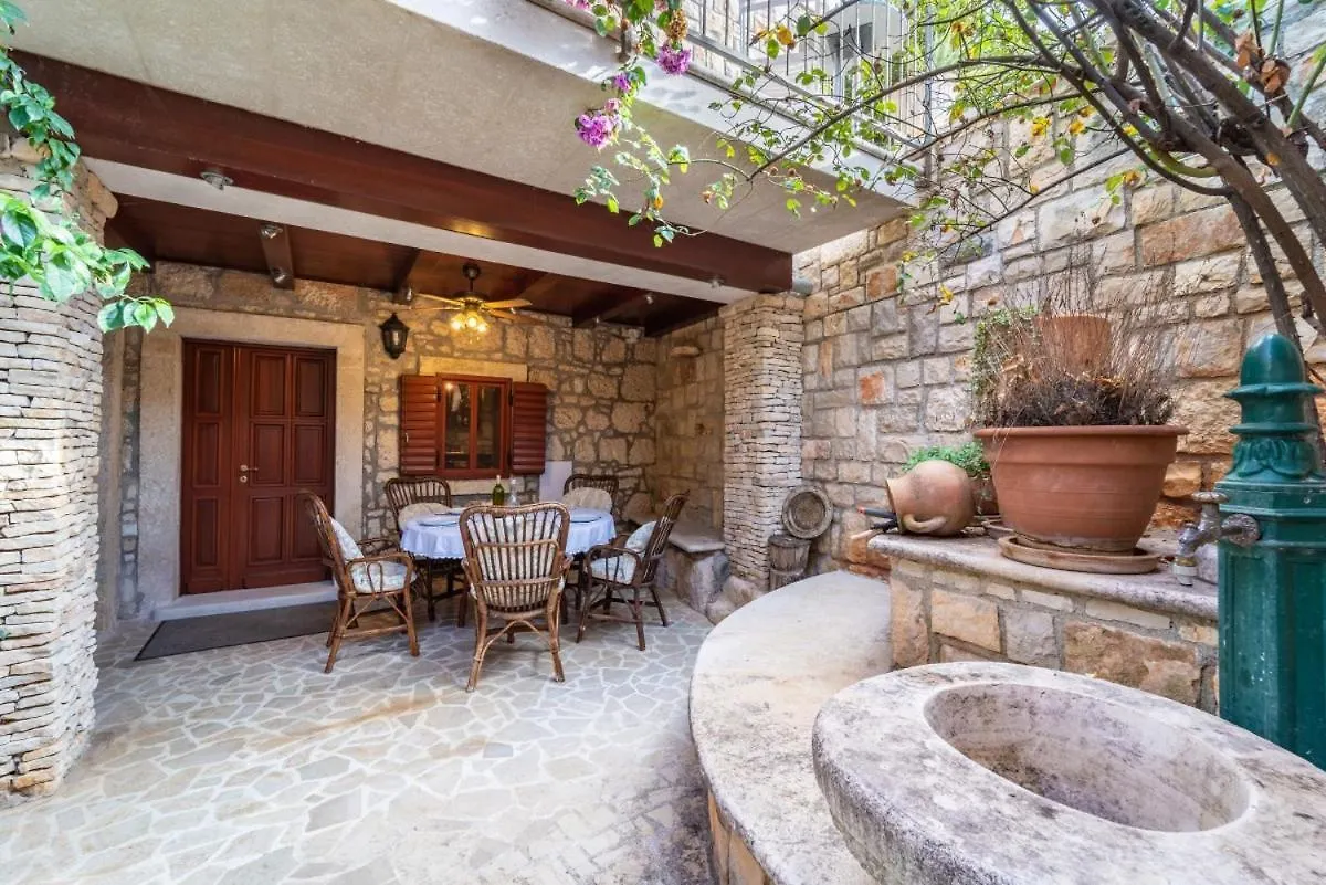 Holiday home Casa Que Sera Sera In Premantura - Haus Fuer 7-8 Personen